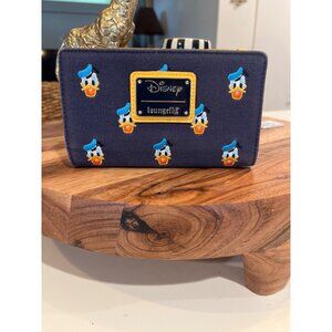 Disney Donald Duck Lounge Fly